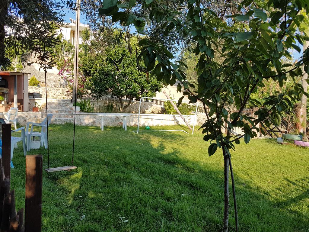 Vito'S Parga View Apartments Экстерьер фото