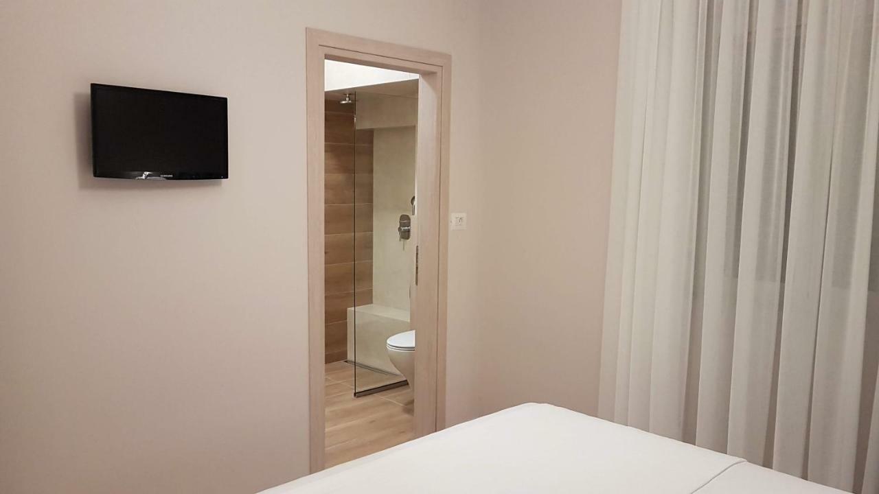 Vito'S Parga View Apartments Экстерьер фото