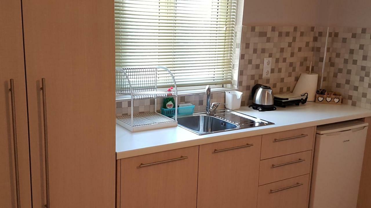 Vito'S Parga View Apartments Экстерьер фото